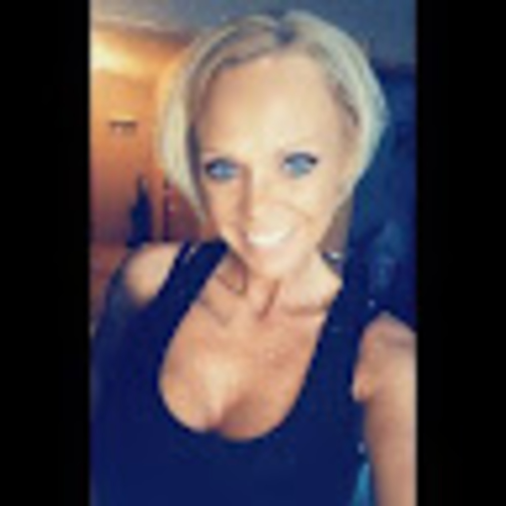 Meet your Posher, Holly